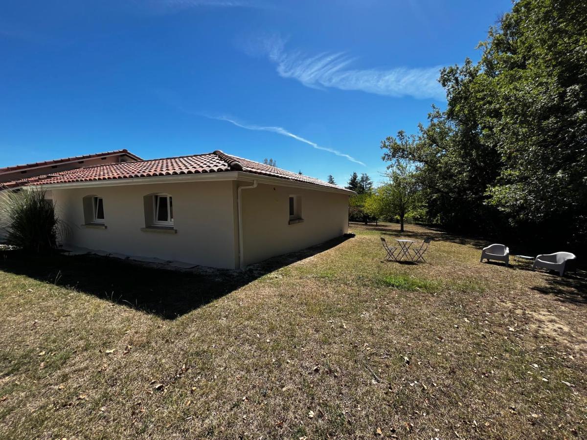 Maison indépendante 42m2. Calme et verdure :) Landorthe Esterno foto